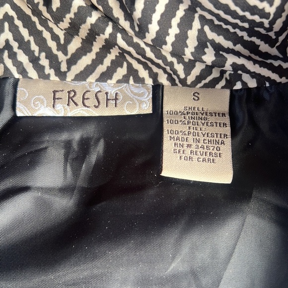 Herringbone Vest - Picture 3 of 3